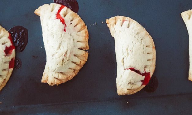 Move over cupcakes. Make room for hand pies.