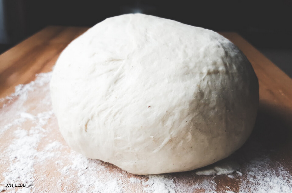 Hefeteig für Brotstangen