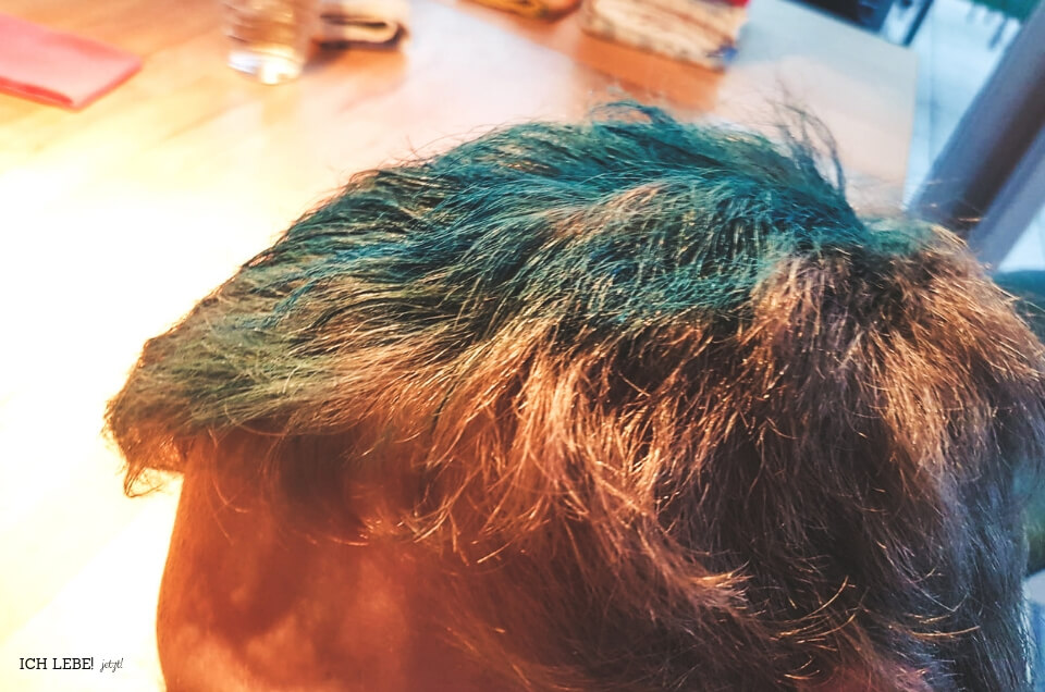 blaue Haare
